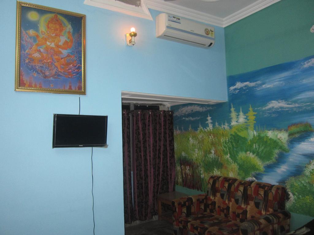 Anukul Guest House Bodh Gaya Luaran gambar