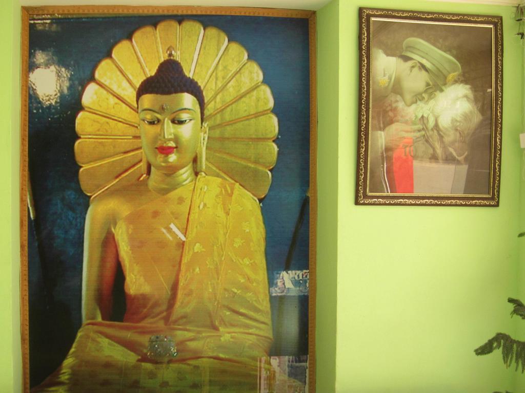 Anukul Guest House Bodh Gaya Luaran gambar