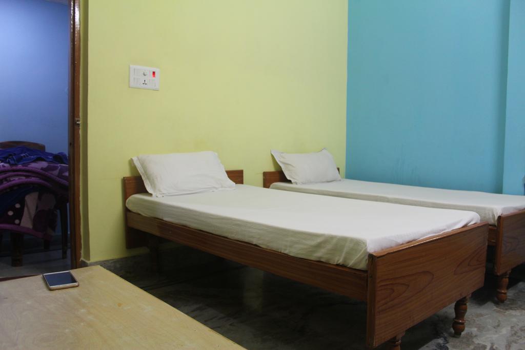 Anukul Guest House Bodh Gaya Luaran gambar